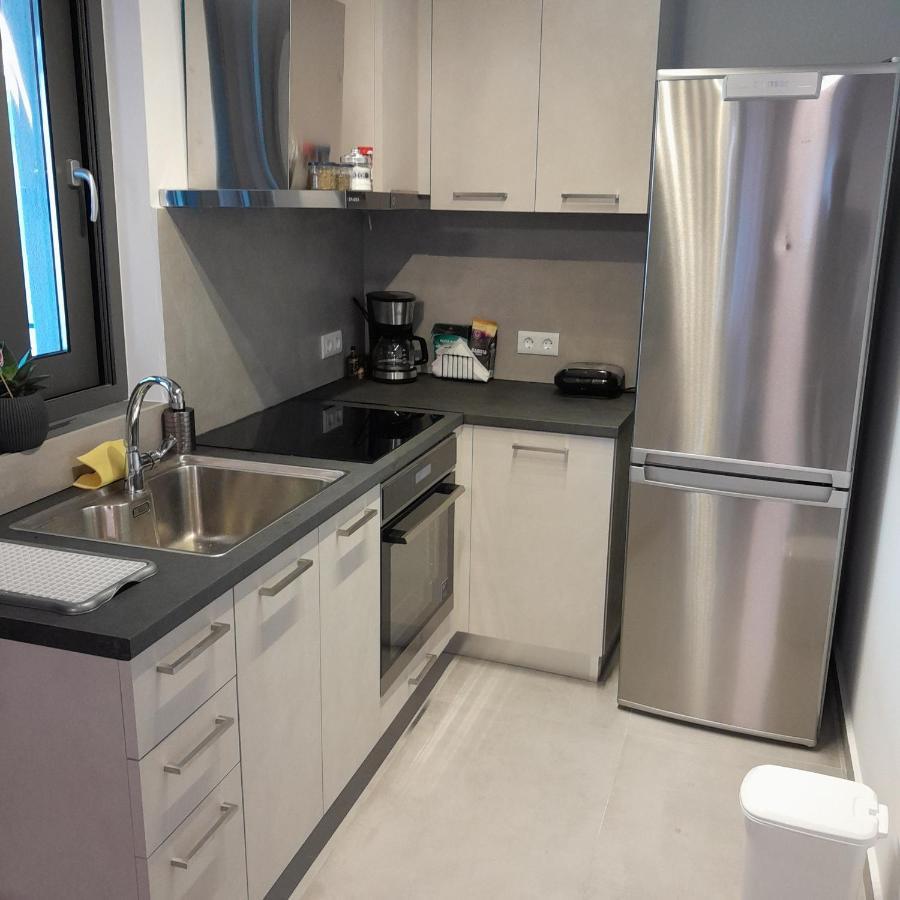 Brand new flat near de bosset bridge, Argostoli Appartement Buitenkant foto