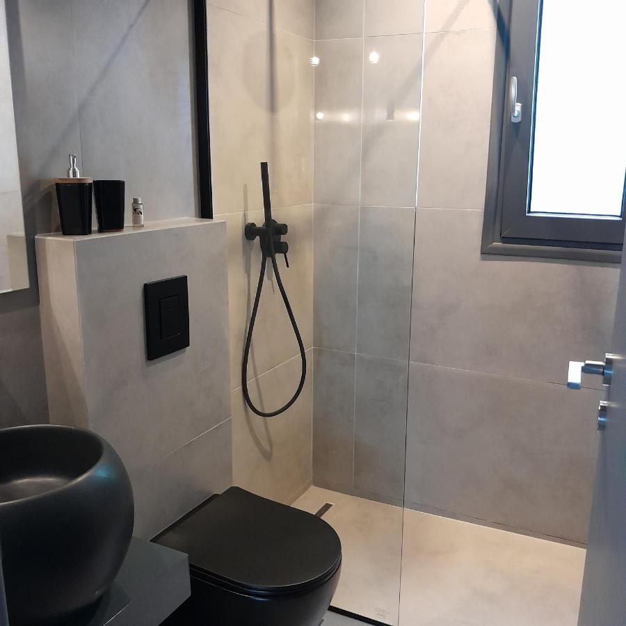 Brand new flat near de bosset bridge, Argostoli Appartement Buitenkant foto